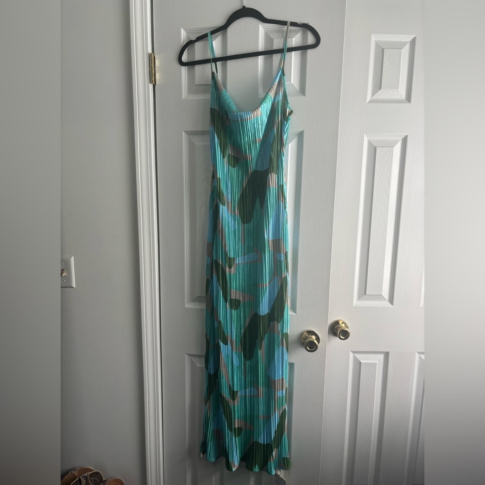Commense Blue and Green Pleated Maxi Dress